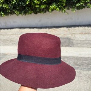 GAP Red and Black Fedora Hat